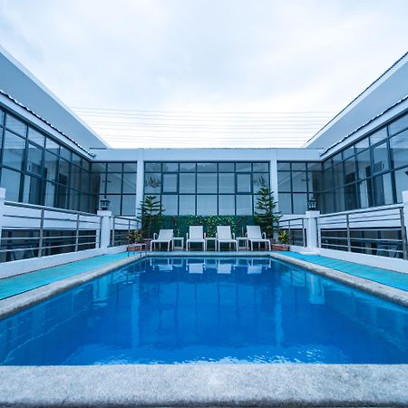 Erus Suites Hotel Boracay Manoc-Manoc Екстериор снимка