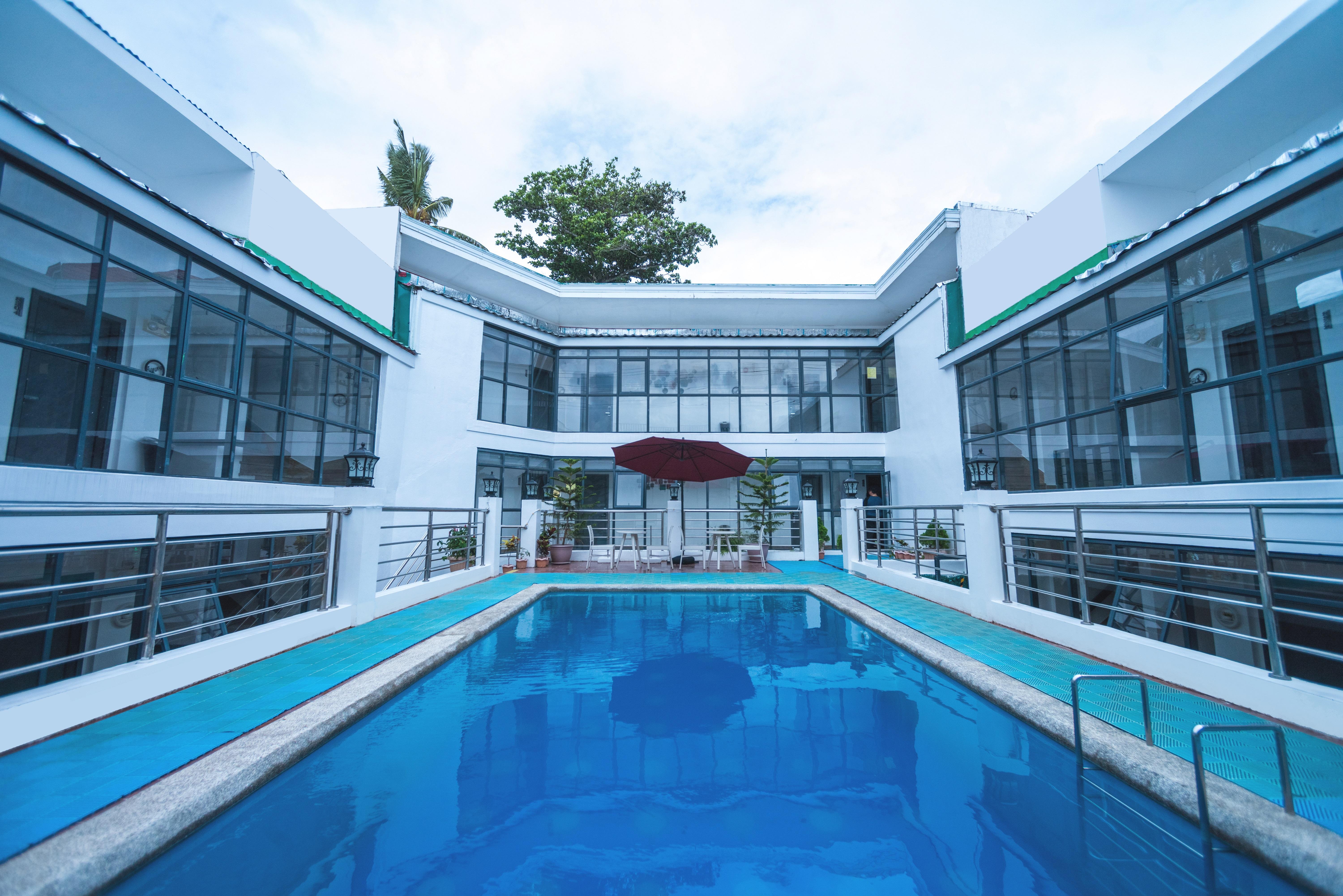 Erus Suites Hotel Boracay Manoc-Manoc Екстериор снимка