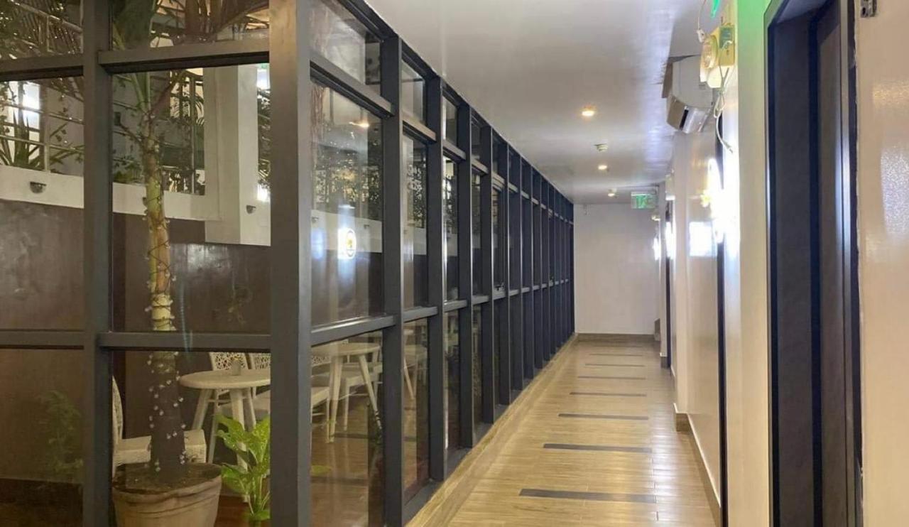 Erus Suites Hotel Boracay Manoc-Manoc Екстериор снимка