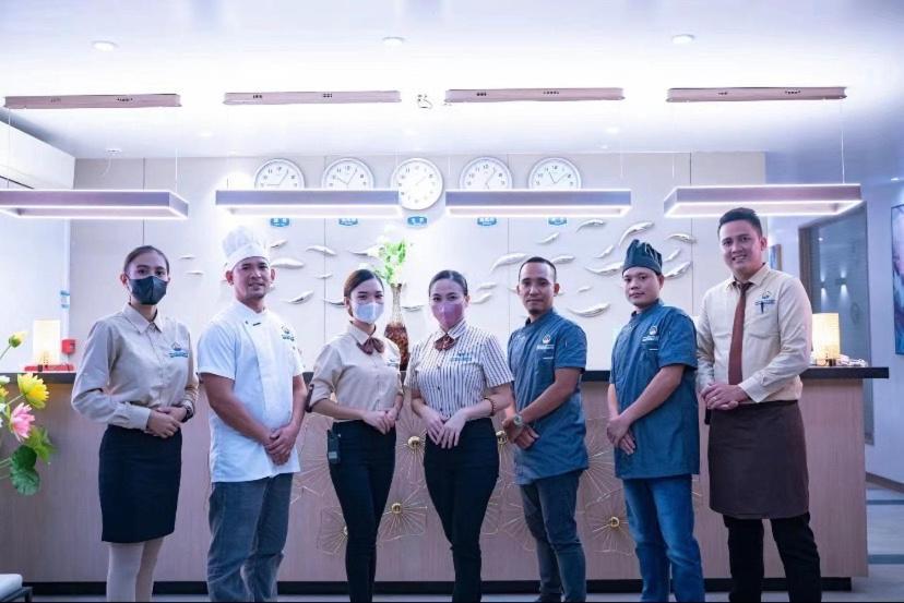 Erus Suites Hotel Boracay Manoc-Manoc Екстериор снимка