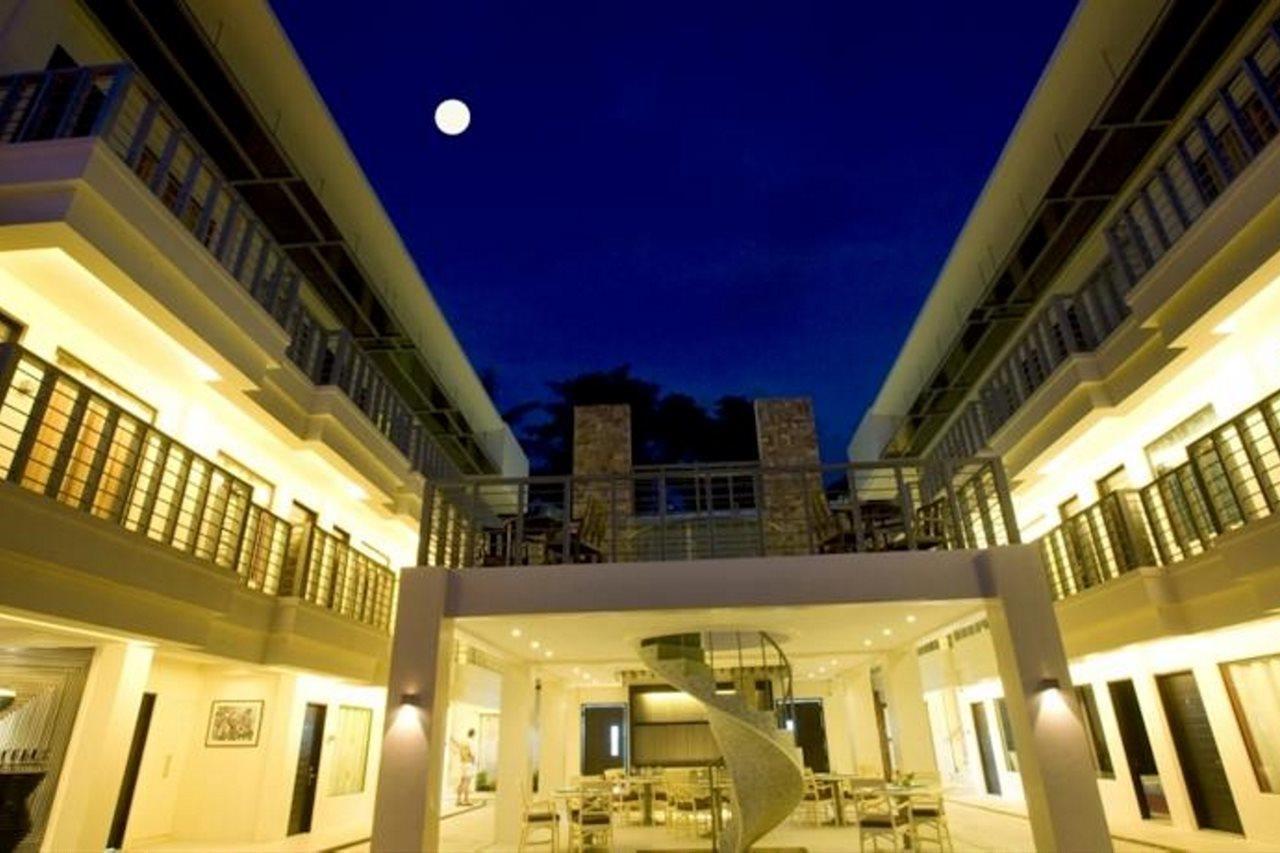 Erus Suites Hotel Boracay Manoc-Manoc Екстериор снимка